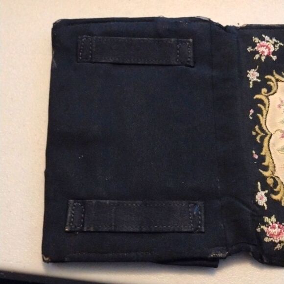 Vintage Floral Petit Point Embroidery Evening Fold-over Wallet Purse - Picture 9 of 9